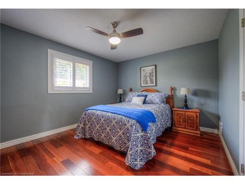 99 Bluerock Crescent, Cambridge, ON - Indoor Photo Showing Bedroom