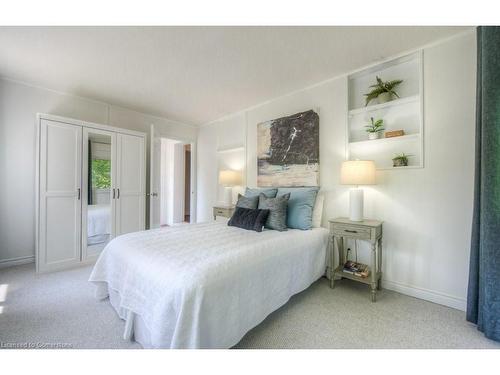 51 Crombie Street, Cambridge, ON - Indoor Photo Showing Bedroom