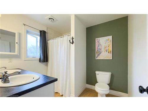 4097 Riverside St Street, Millbank, ON - Indoor Photo Showing Bathroom