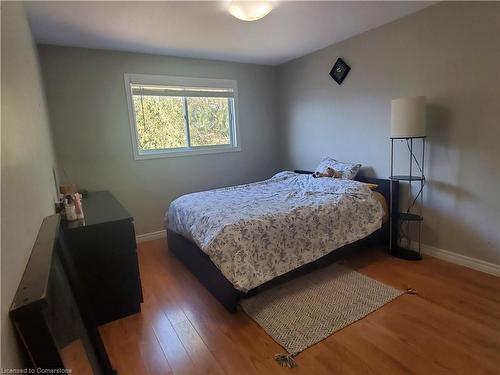 Upper-361 Westvale Drive, Waterloo, ON - Indoor Photo Showing Bedroom