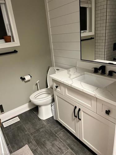 Upper-361 Westvale Drive, Waterloo, ON - Indoor Photo Showing Bathroom