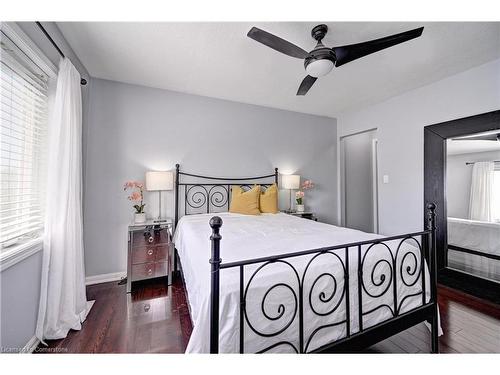 3-125 Black Bridge Road, Cambridge, ON - Indoor Photo Showing Bedroom