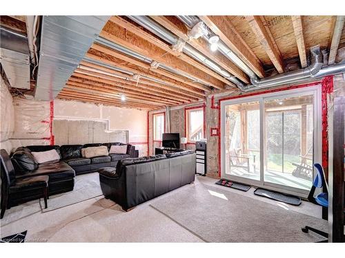 3-125 Black Bridge Road, Cambridge, ON - Indoor Photo Showing Basement