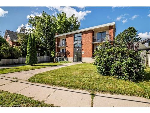 199 Ahrens Street W, Kitchener, ON - Outdoor