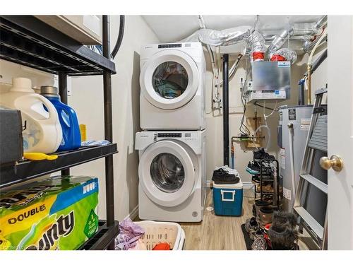 109 James Street S, St. Marys, ON - Indoor Photo Showing Laundry Room