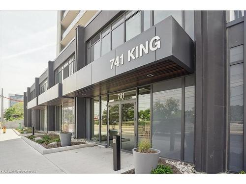 1706-741 King Street W, Kitchener, ON - Outdoor With Exterior