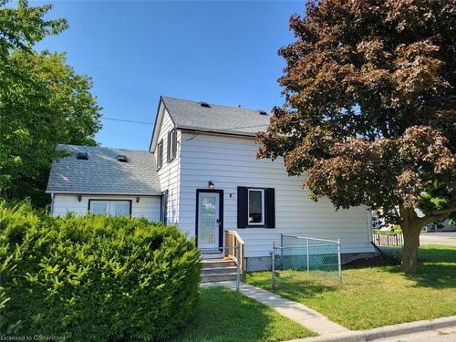 37 Elmwood Avenue, Cambridge, ON - Outdoor