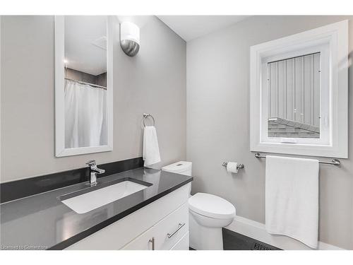 62 Roos Street, Kitchener, ON - Indoor Photo Showing Bathroom