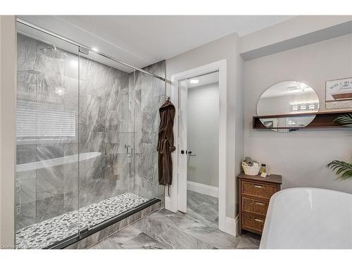 62 Roos Street, Kitchener, ON - Indoor Photo Showing Bathroom