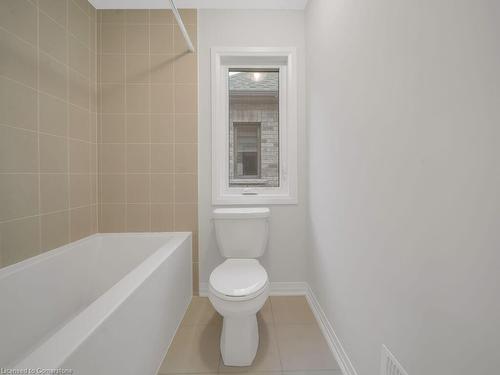 193 Leslie Davis Street, Ayr, ON - Indoor Photo Showing Bathroom