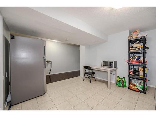 102 Flaherty Drive, Guelph, ON - Indoor Photo Showing Other Room