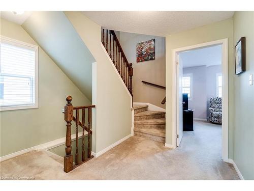 398 Sienna Crescent, Kitchener, ON - Indoor Photo Showing Other Room