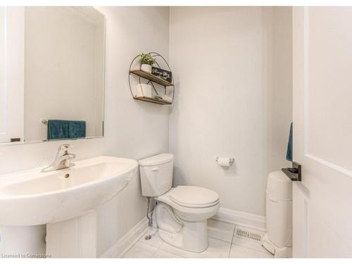 280 Chokecherry Crescent, Waterloo, ON - Indoor Photo Showing Bathroom