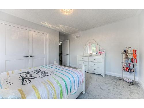 280 Chokecherry Crescent, Waterloo, ON - Indoor Photo Showing Bedroom