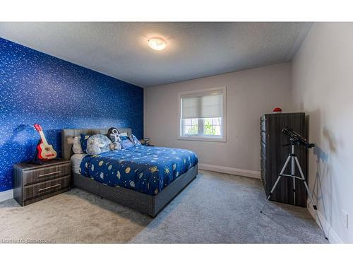 280 Chokecherry Crescent, Waterloo, ON - Indoor Photo Showing Bedroom