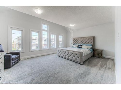 280 Chokecherry Crescent, Waterloo, ON - Indoor Photo Showing Bedroom