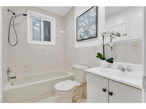 543 Glen Forrest Boulevard, Waterloo, ON - Indoor Photo Showing Bathroom