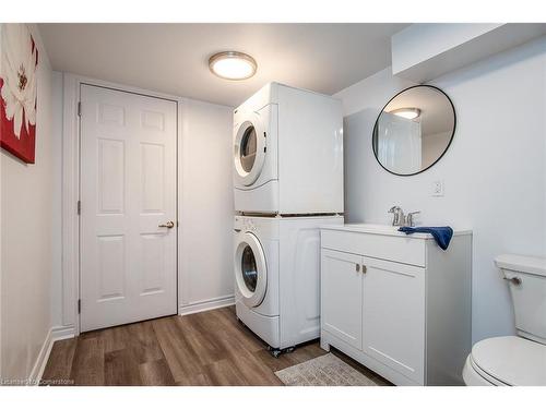 1-505 Oakvale Drive, Waterloo, ON - Indoor Photo Showing Laundry Room