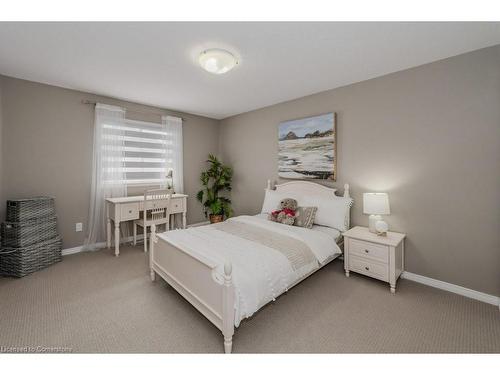 517 Peach Blossom Court, Kitchener, ON - Indoor Photo Showing Bedroom