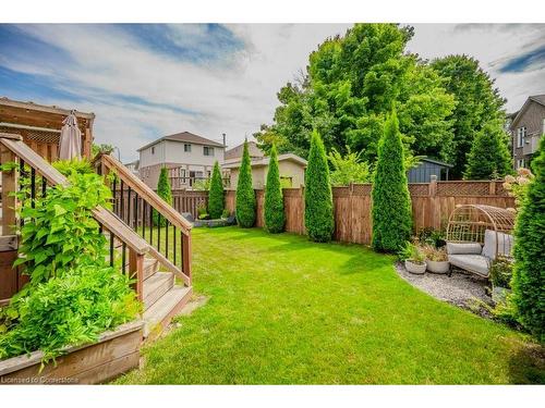 517 Peach Blossom Court, Kitchener, ON - Outdoor