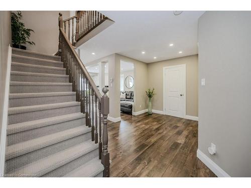 517 Peach Blossom Court, Kitchener, ON - Indoor Photo Showing Other Room