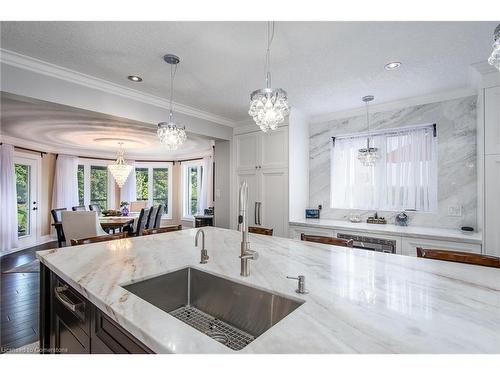 80 Starr Crescent, Cambridge, ON - Indoor Photo Showing Kitchen