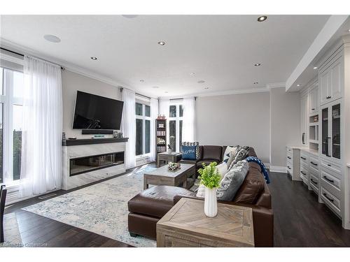 80 Starr Crescent, Cambridge, ON - Indoor Photo Showing Living Room With Fireplace