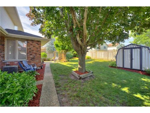 1135 Iroquois Crescent, Woodstock, ON - Outdoor With Backyard