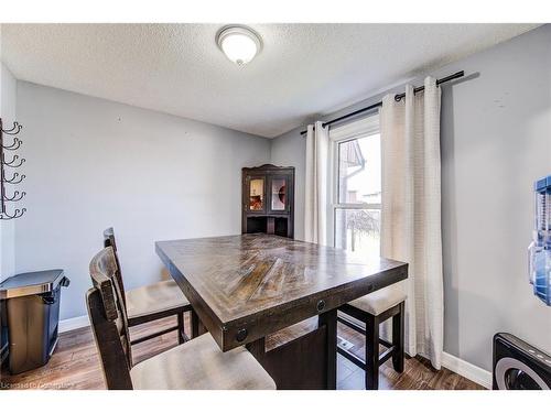 16-235 Ferguson Avenue, Cambridge, ON - Indoor Photo Showing Dining Room