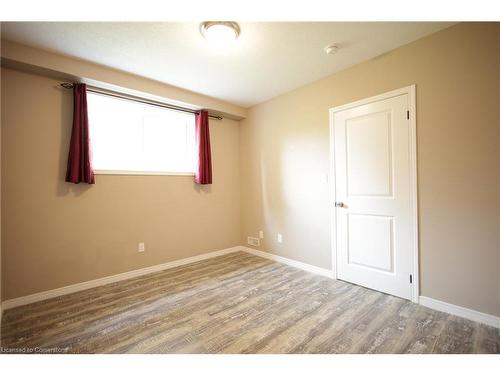 24D-388 Old Huron Road, Kitchener, ON - Indoor Photo Showing Other Room