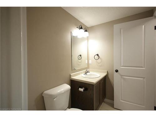 24D-388 Old Huron Road, Kitchener, ON - Indoor Photo Showing Bathroom