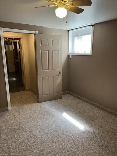 70 Sioux Crescent, Woodstock, ON - Indoor Photo Showing Other Room