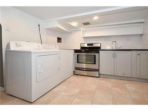 61 Queen Street W, Cambridge, ON - Indoor Photo Showing Laundry Room