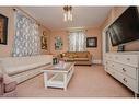 61 Queen Street W, Cambridge, ON  - Indoor Photo Showing Living Room 