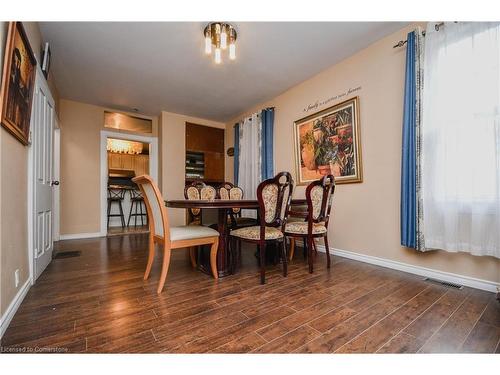 61 Queen Street W, Cambridge, ON - Indoor Photo Showing Dining Room