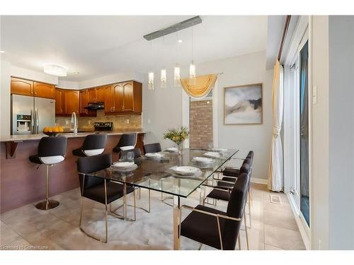 142 Emick Drive, Hamilton, ON - Indoor Photo Showing Dining Room