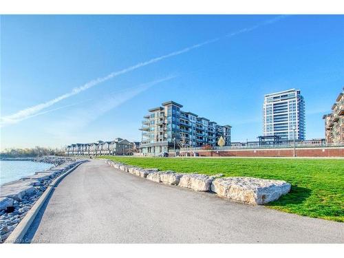 1704-385 Winston Road, Grimsby, ON - Outdoor With Body Of Water With View