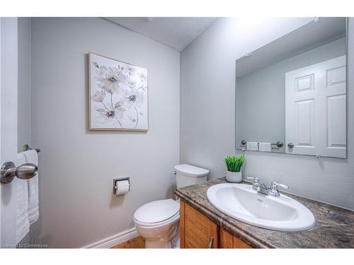 13-192 Alpine Road, Kitchener, ON - Indoor Photo Showing Bathroom