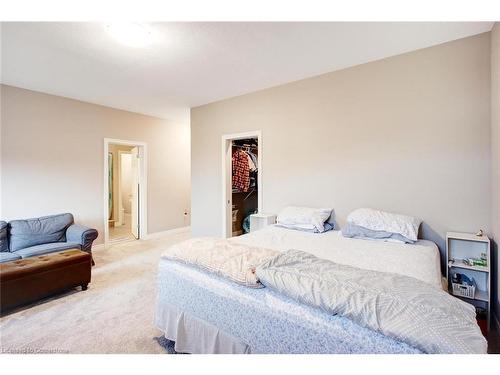 61 Broadacre Drive, Kitchener, ON - Indoor Photo Showing Bedroom