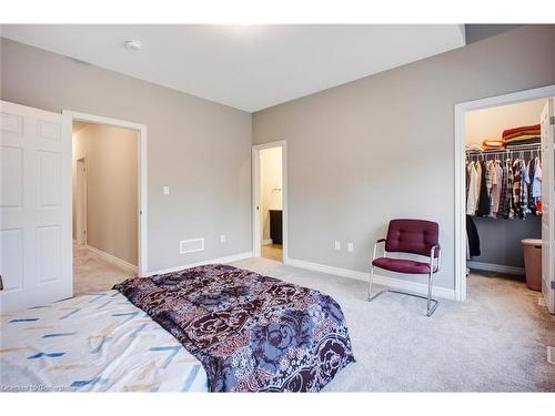 61 Broadacre Drive, Kitchener, ON - Indoor Photo Showing Bedroom