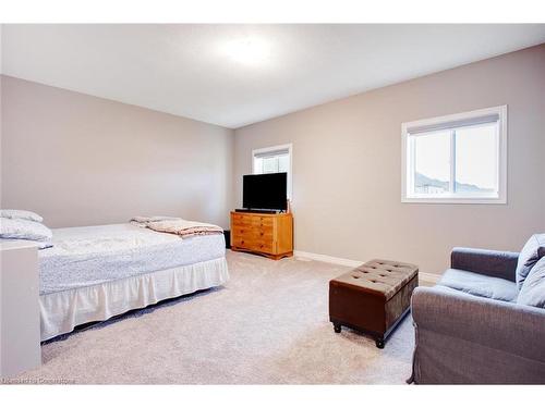 61 Broadacre Drive, Kitchener, ON - Indoor Photo Showing Bedroom