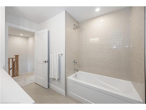 66 Walker Road, Ingersoll, ON - Indoor Photo Showing Bathroom