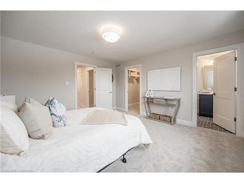 66 Walker Road, Ingersoll, ON - Indoor Photo Showing Bedroom