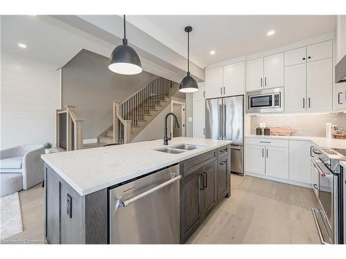 66 Walker Road, Ingersoll, ON - Indoor Photo Showing Kitchen With Stainless Steel Kitchen With Double Sink With Upgraded Kitchen