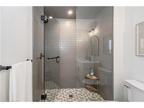 66 Walker Road, Ingersoll, ON - Indoor Photo Showing Bathroom