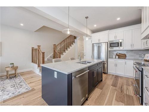 66 Walker Road, Ingersoll, ON - Indoor Photo Showing Kitchen With Stainless Steel Kitchen With Double Sink With Upgraded Kitchen