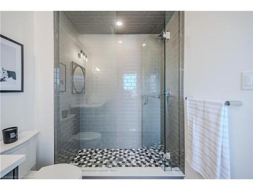 66 Walker Road, Ingersoll, ON - Indoor Photo Showing Bathroom