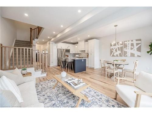 66 Walker Road, Ingersoll, ON - Indoor Photo Showing Living Room