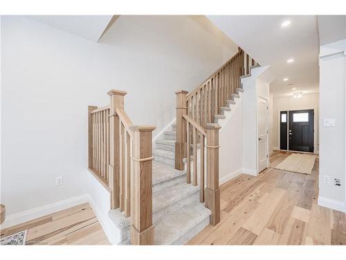 66 Walker Road, Ingersoll, ON - Indoor Photo Showing Other Room