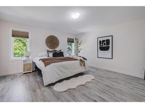 20-61 Vienna Road, Tillsonburg, ON - Indoor Photo Showing Bedroom